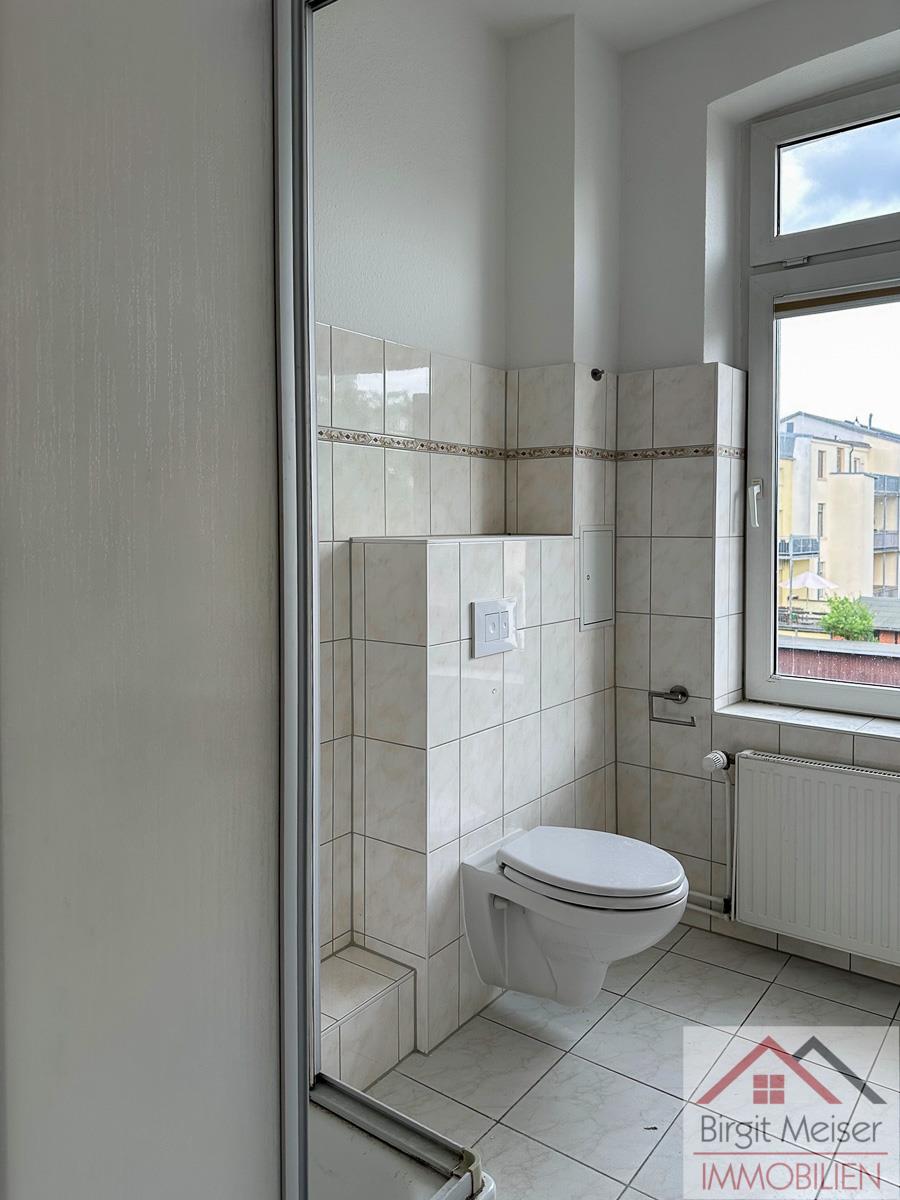 Duschbad mit Fenster Wohnung Schwerin