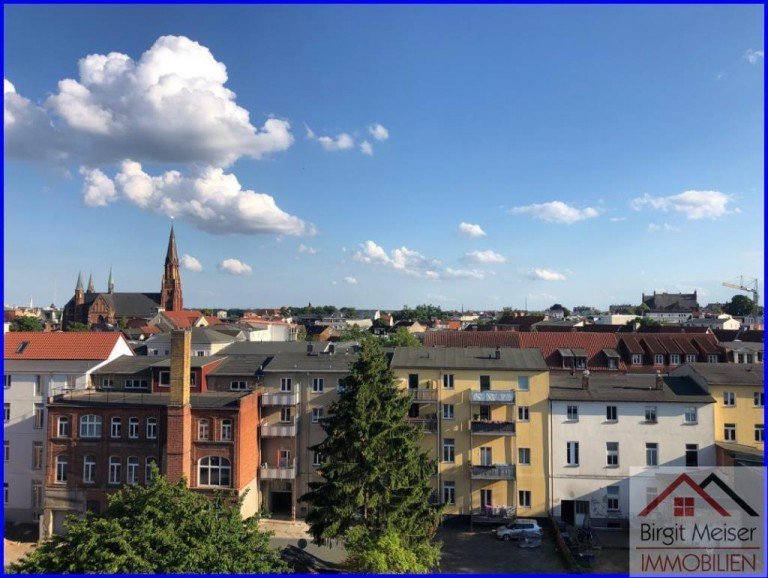 Ausblick �ber Schwerin Schwerin Wohnung Erstbezug nach Kernsanierung * Personenaufzug, Dusche, Wanne, Keller, Glasfaserkabel ...