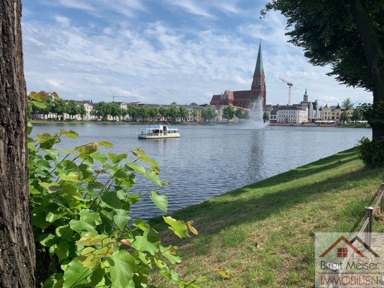 Schwerin Schwerin Wohnung ***Personenaufzug * Vom Mieter zum Eigent�mer* Schelfstadt *1 Minute zum Pfaffenteich***
