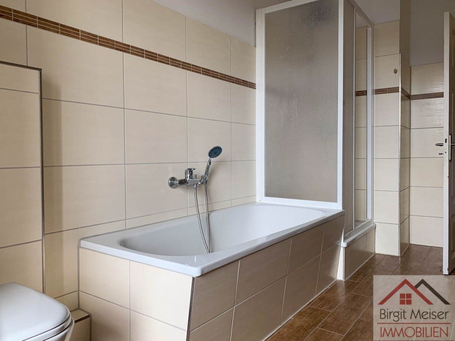 Wanne und Dusche Wohnung Schwerin