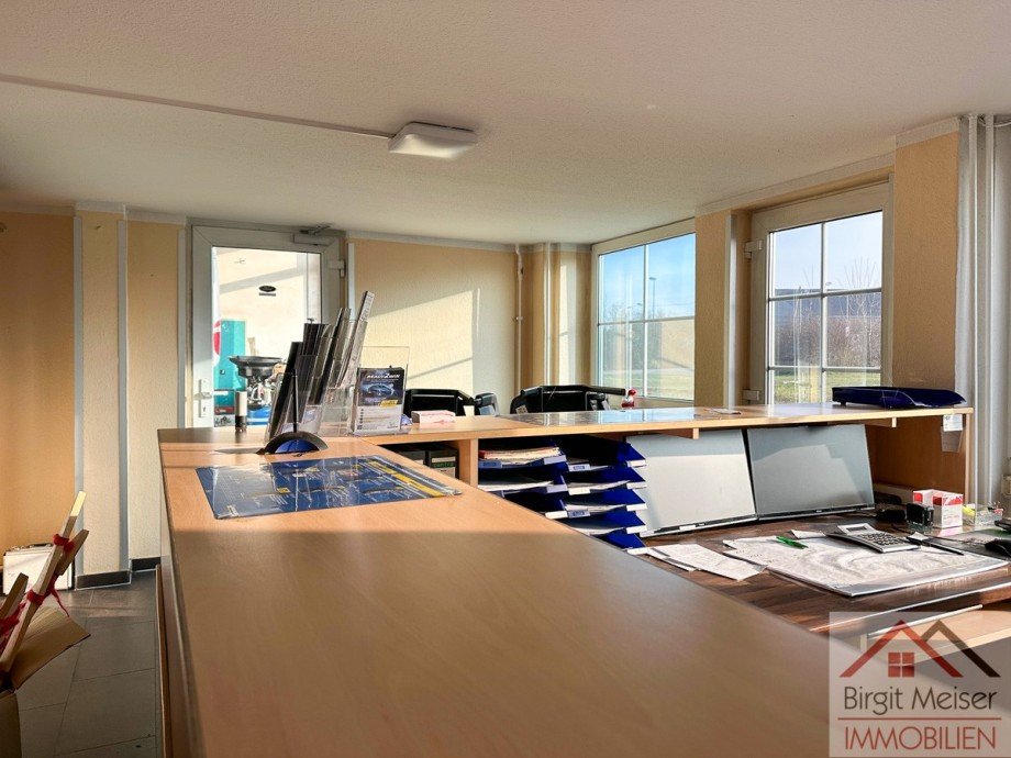 Werkstattbereich B�ro Halle / Lager / Produktion Wittenburg