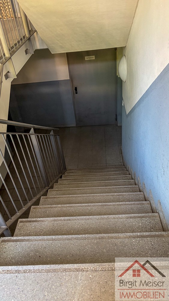 Treppenhaus zum Kellergeschoss Wohnung Schwerin