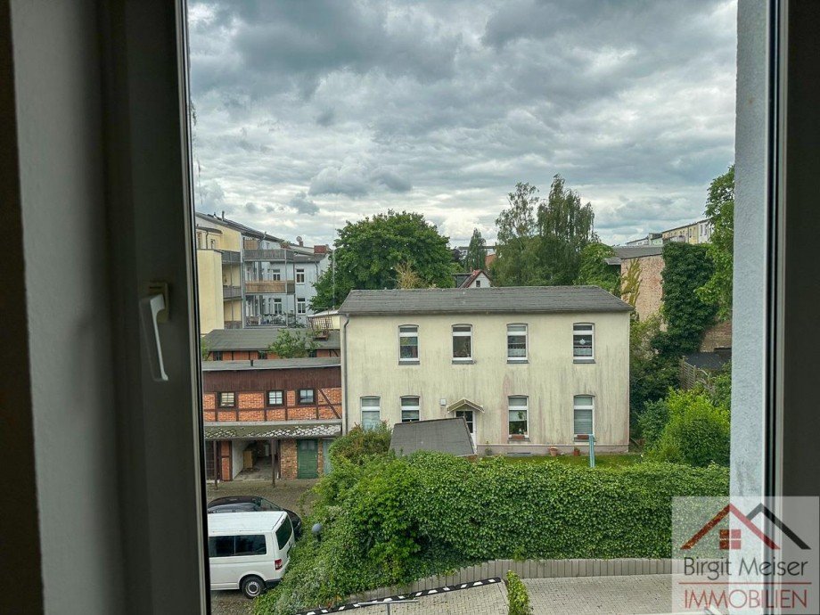 freier Blick aus K�che und Bad Wohnung Schwerin