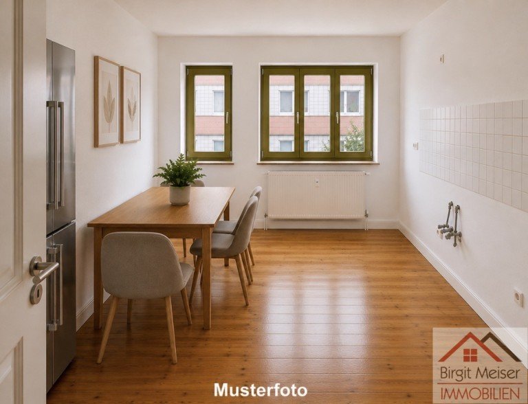 K�chenraum Schwerin Wohnung R E S E R V I E R T * Barcastra�e, * Helle 2 Zimmer-Wohnung mit Duschbad, 2. OG, �bergabe nach Renovierung *