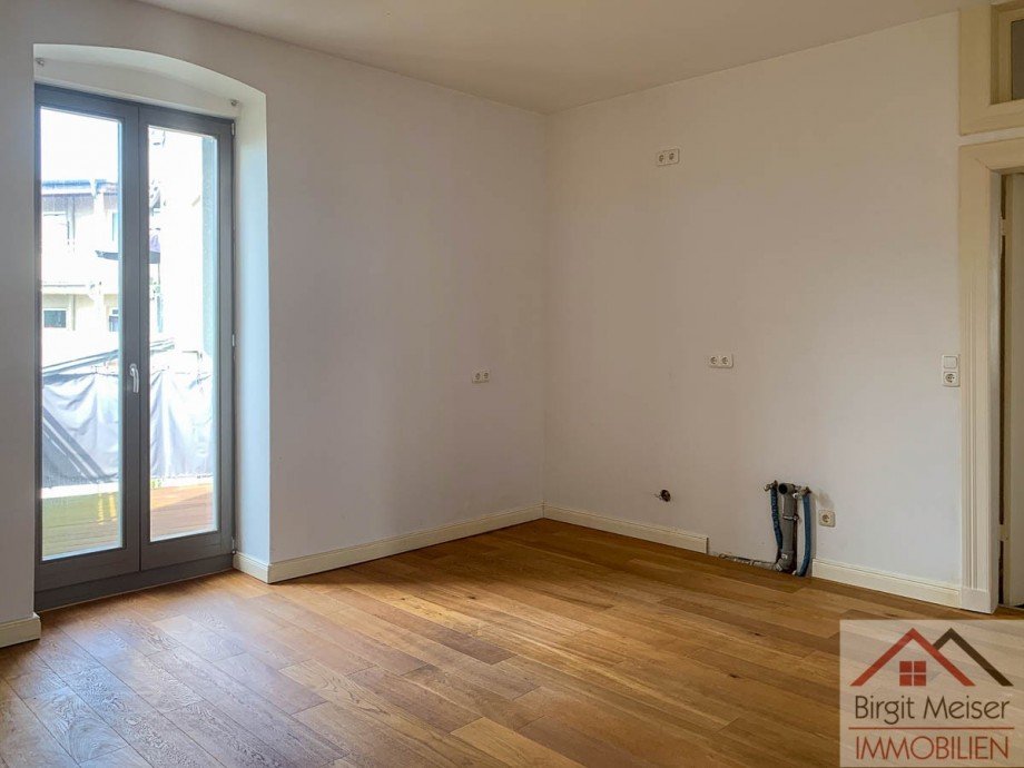Platz f�r die EBK Wohnung Schwerin