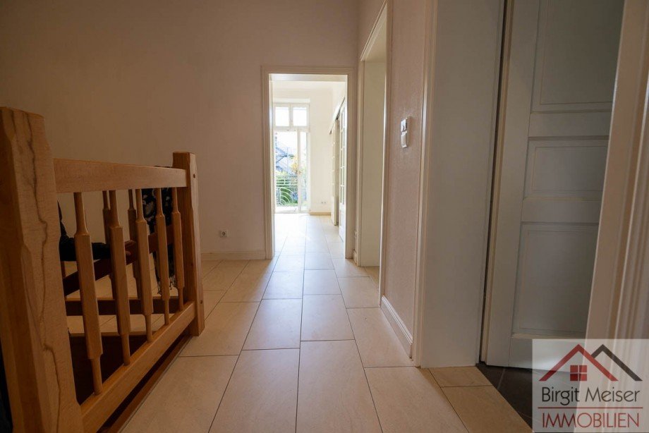 Blick durch die K�che zum Balkon Maisonettewohnung Schwerin