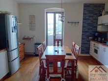 Musterk�che - K�che mit Balkon Gro�z�gig Wohnen * Balkon, Tageslichtbad mit Wanne und Dusche, Eichendielen, Keller, 2. OG  ***