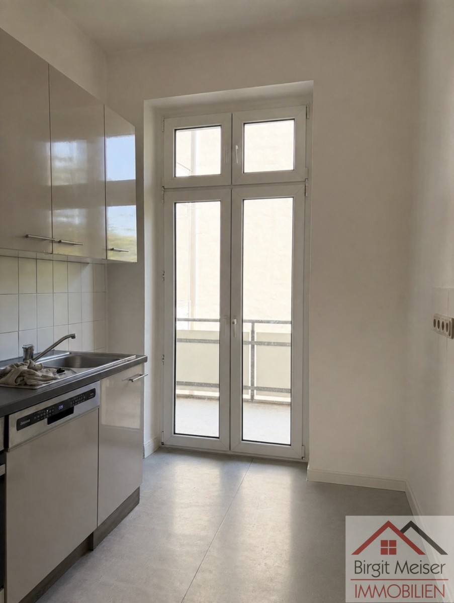 K�che mit sich anschlie�enden Balkon Wohnung Schwerin