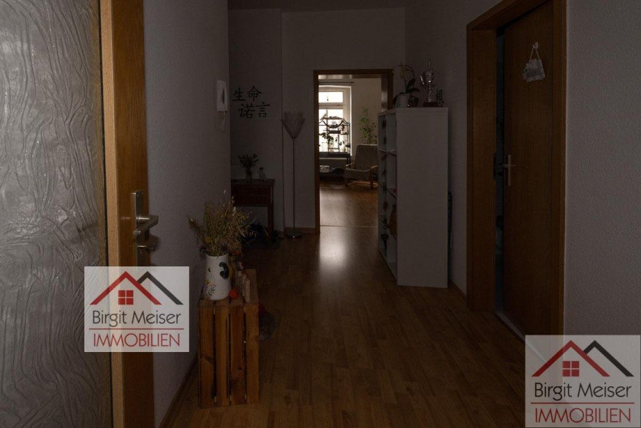 Diele, zur K�che Wohnung Schwerin