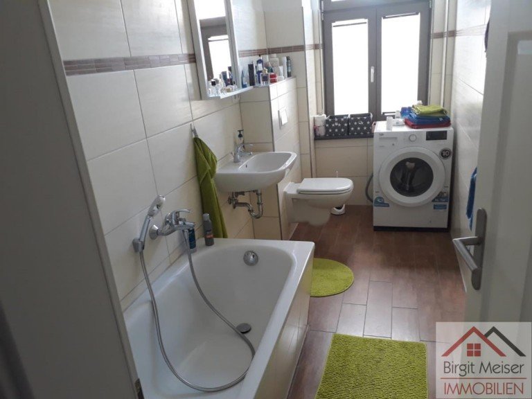 Tageslichtbad Schwerin Wohnung * Gartenstra�e * Altbauflair * Balkon * Tageslichtbad mit Wanne, Keller *